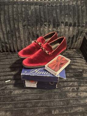 Amali Aller-175 Men's Wine Velvet Loafers with Chain Detail and Matching Bow Tie